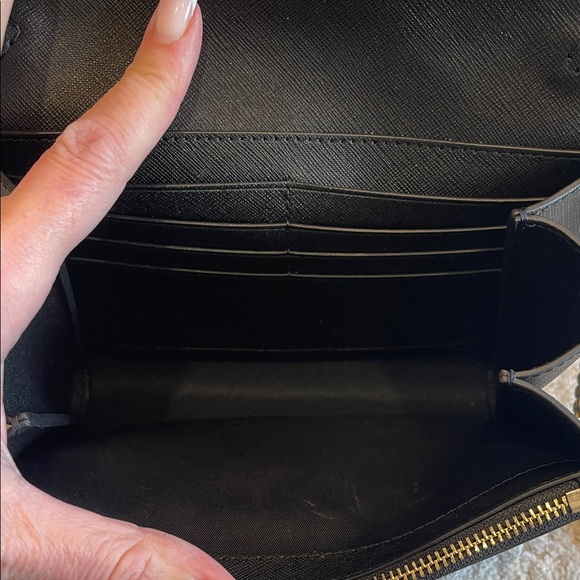 Tory Burch Black Crossbody Bag - Picture 4 of 6